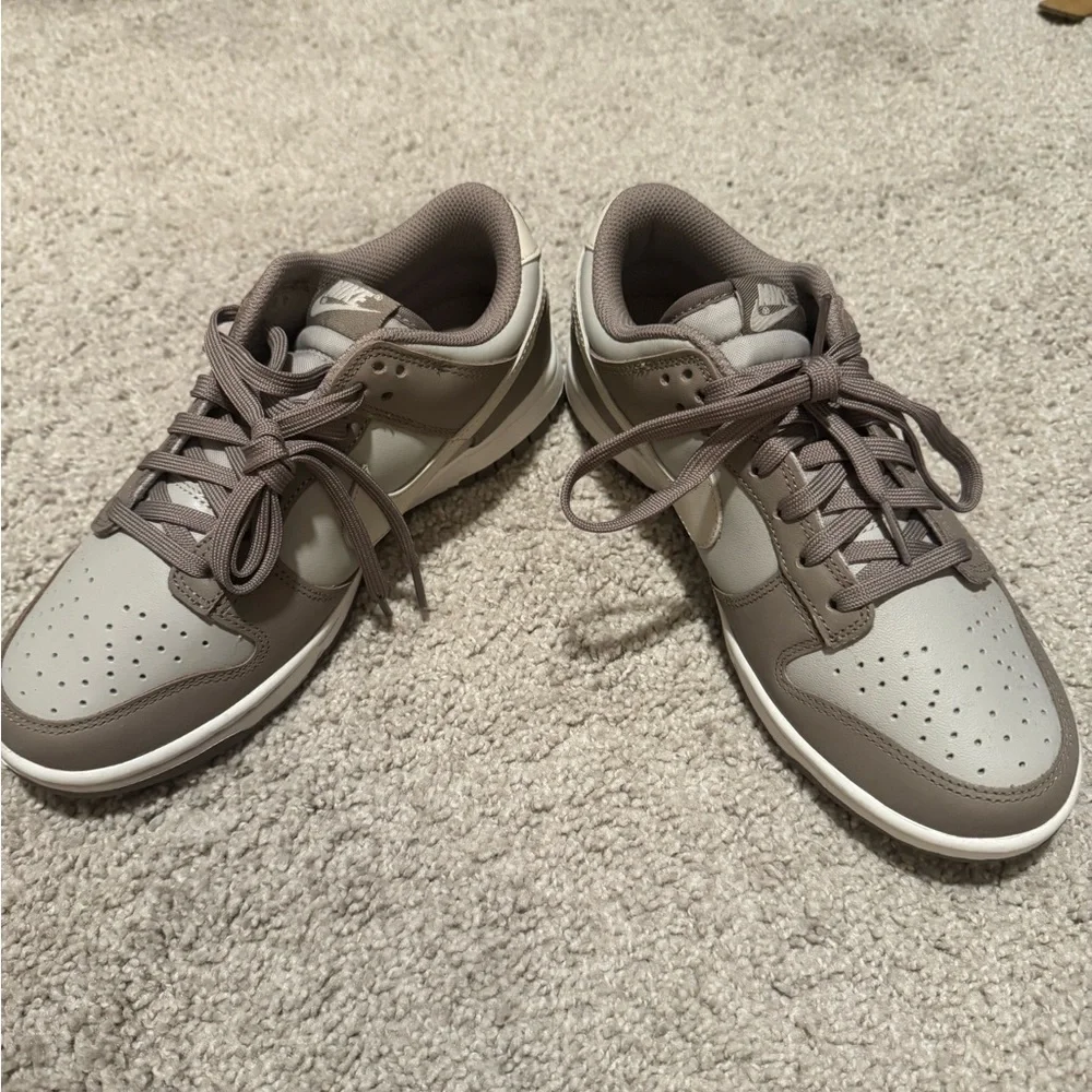 Nike Dunk Low women’s size 7.5 - Picture 3 of 4